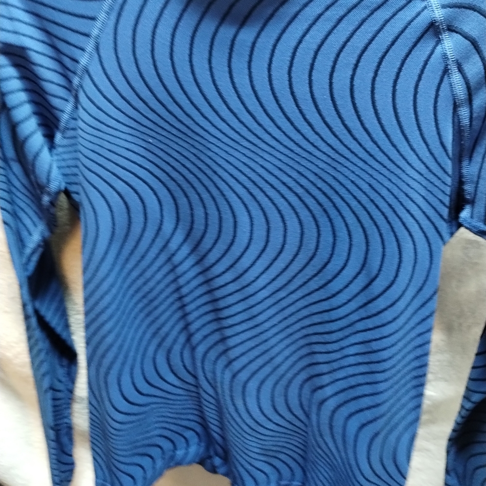 Athleta blue long sleeve